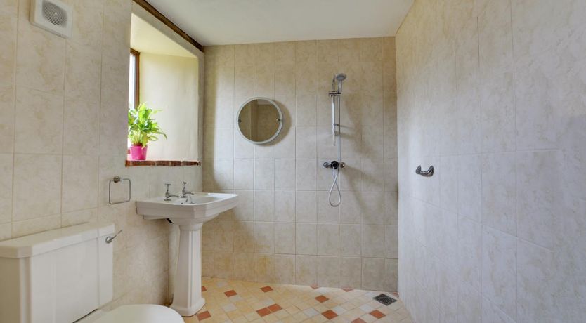 Photo of 4 Bed in Thursford