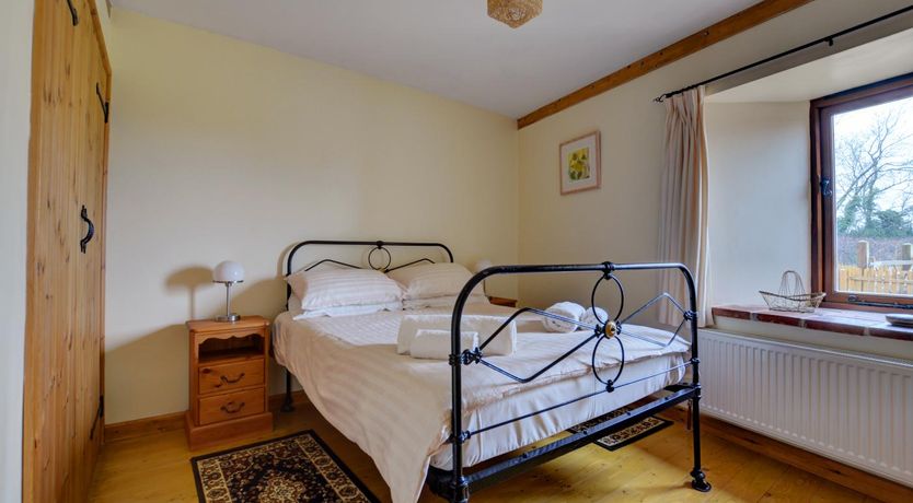 Photo of 4 Bed in Thursford