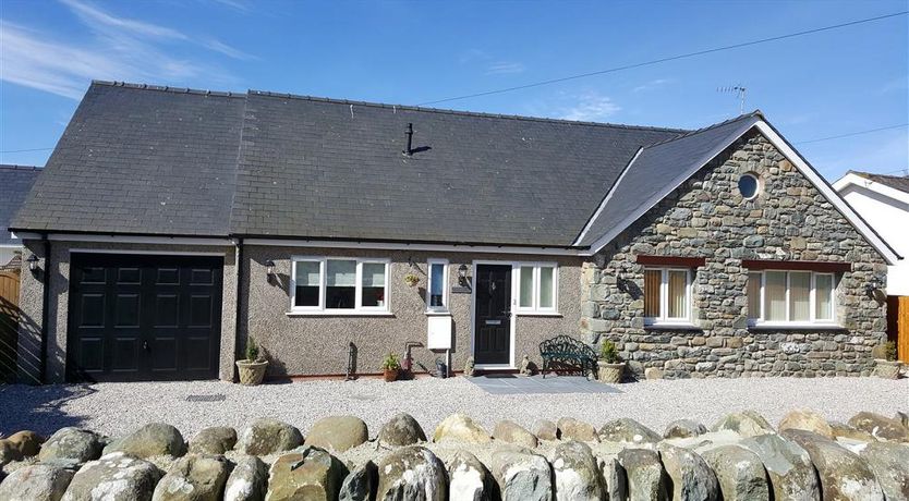 Photo of 3 Bed in Dyffryn Ardudwy