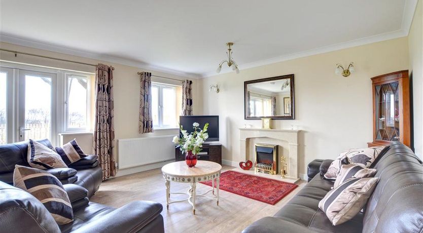 Photo of 3 Bed in Dyffryn Ardudwy