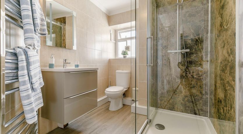 Photo of 1 Bed in Looe