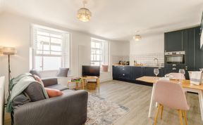 Photo of 1 Bed in Looe