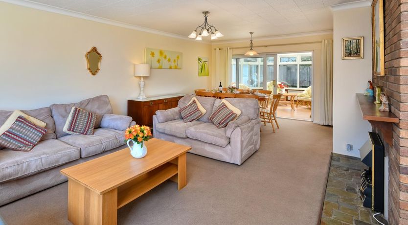 Photo of 4 Bed in Pwllheli