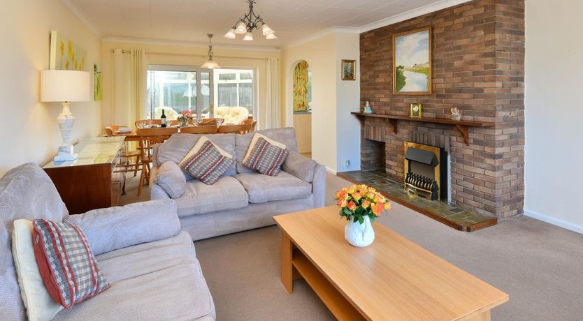 Photo of 4 Bed in Pwllheli