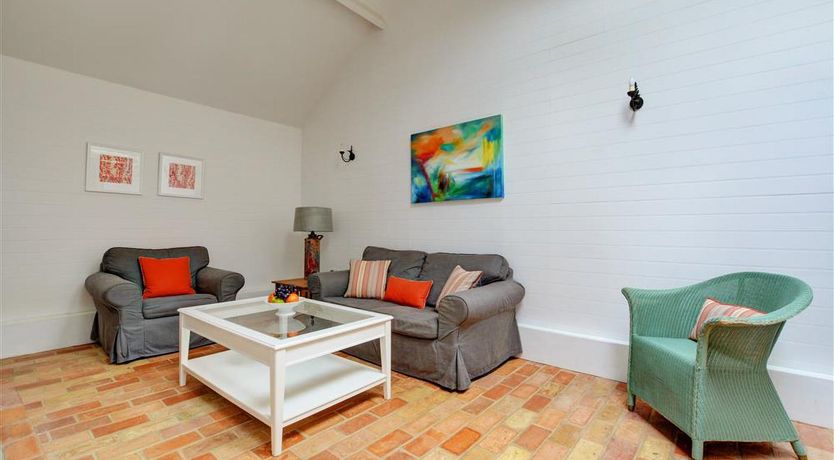 Photo of 1 Bed in Langham