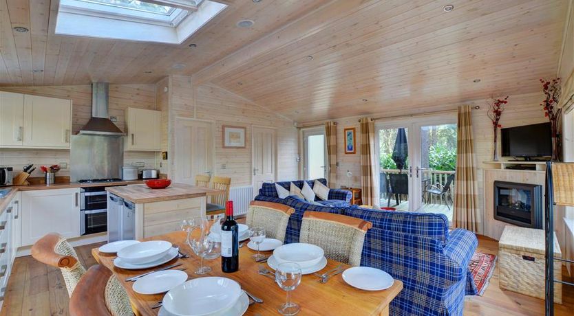 Photo of 2 Bed in Weybourne