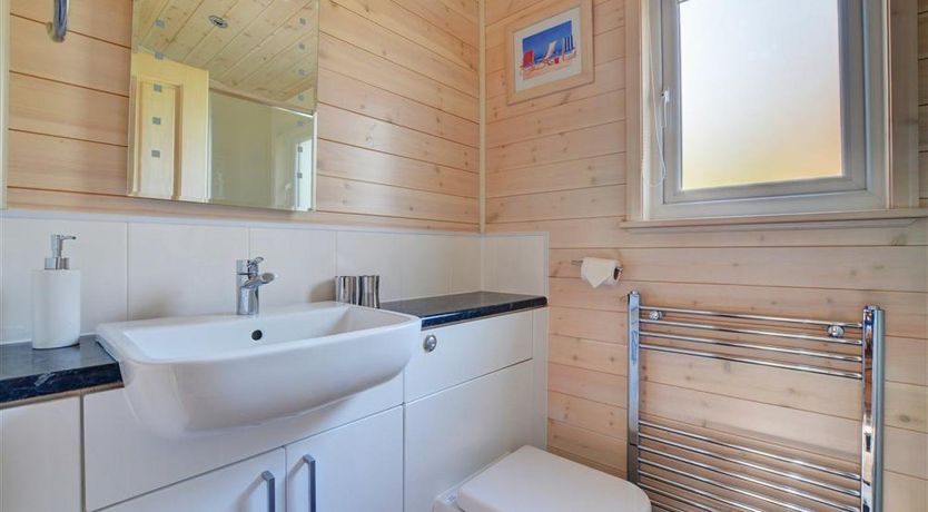 Photo of 2 Bed in Weybourne