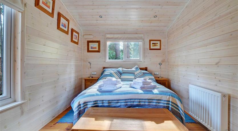 Photo of 2 Bed in Weybourne