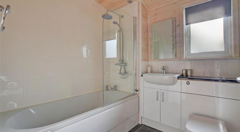 Photo of 2 Bed in Weybourne