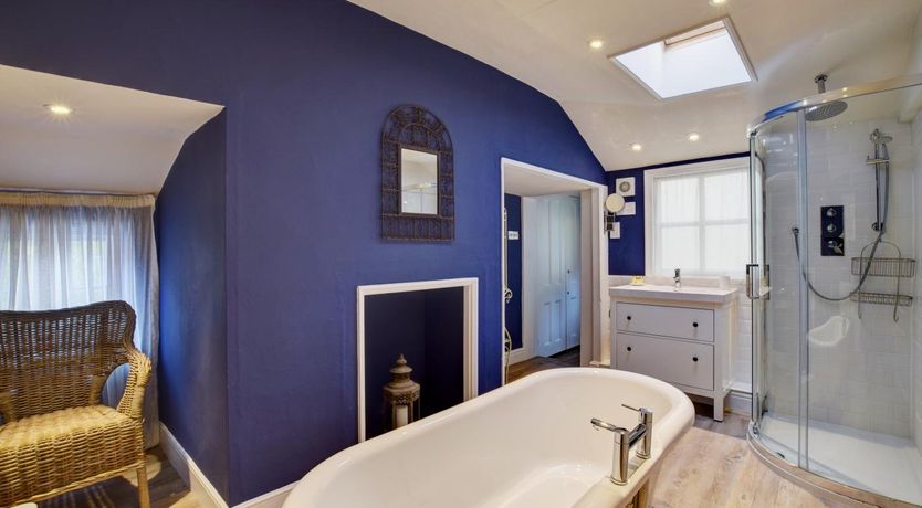 Photo of 3 Bed in Woodbridge
