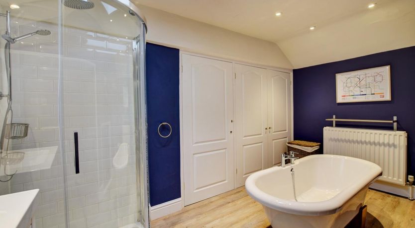 Photo of 3 Bed in Woodbridge