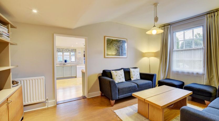 Photo of 3 Bed in Woodbridge