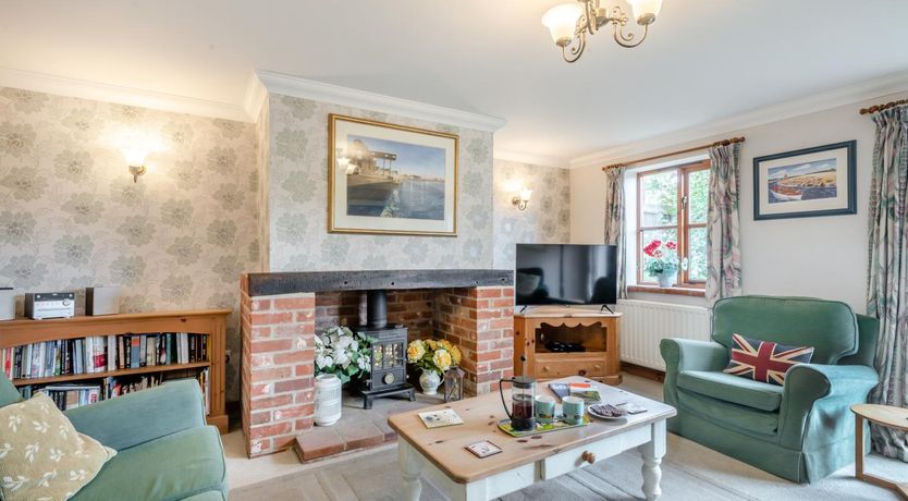 Photo of 3 Bed in Weybourne