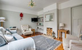 Photo of 2 Bed in Woodbridge