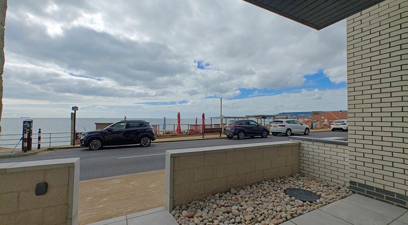 Photo of 2 Bed in Sandown