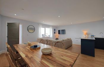 2 Bed in Sandown Holiday Home
