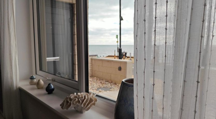 Photo of 2 Bed in Sandown