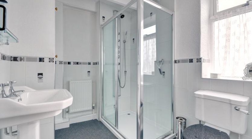 Photo of 2 Bed in Whitby