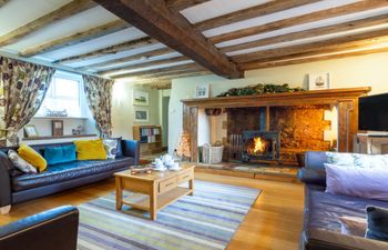 4 Bed in Roughton Holiday Home