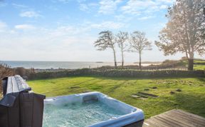 Photo of 3 Bed in Pwllheli