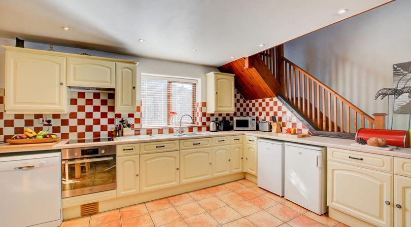 Photo of 3 Bed in Holt