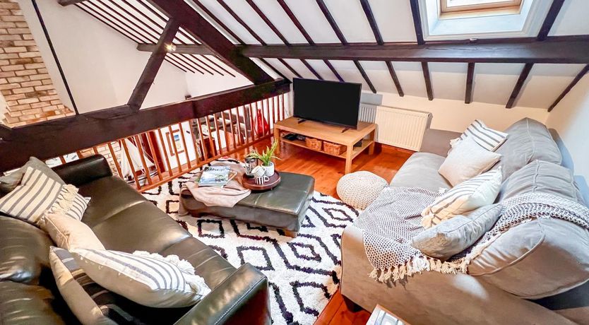 Photo of 3 Bed in Holt