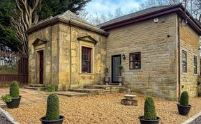 Photo of 3 Bed in Blackburn
