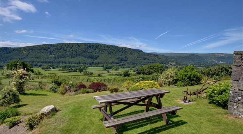 Photo of 2 Bed in Llanrwst