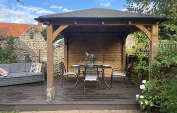 2 Bed in Blakeney Holiday Home