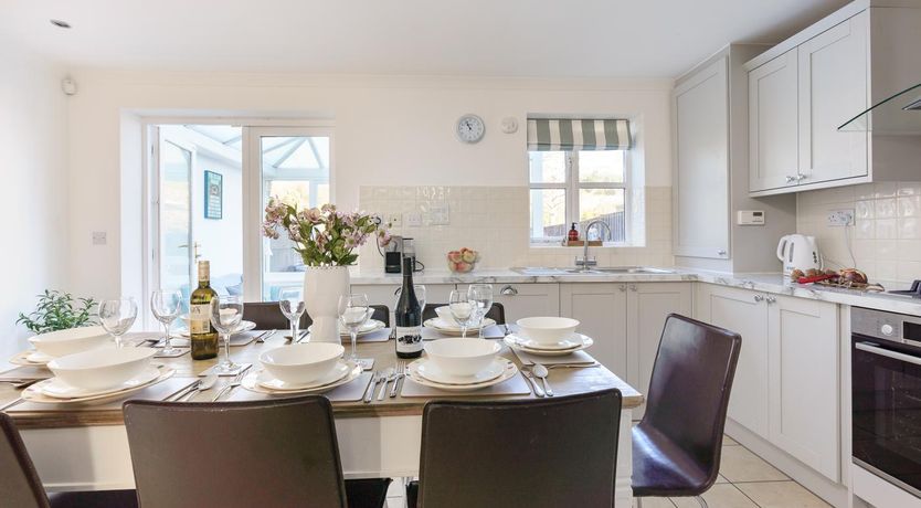 Photo of 4 Bed in Pwllheli