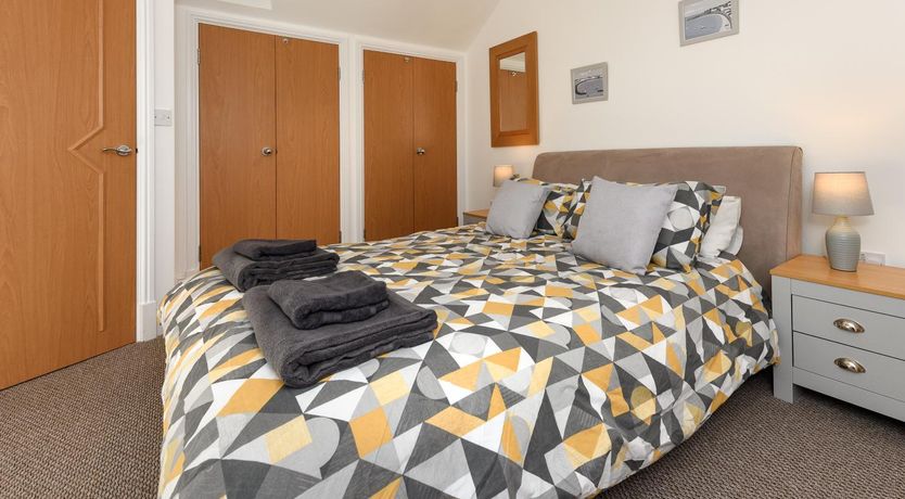 Photo of 4 Bed in Pwllheli