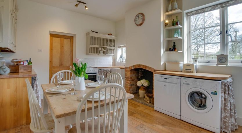 Photo of 2 Bed in Biddenden