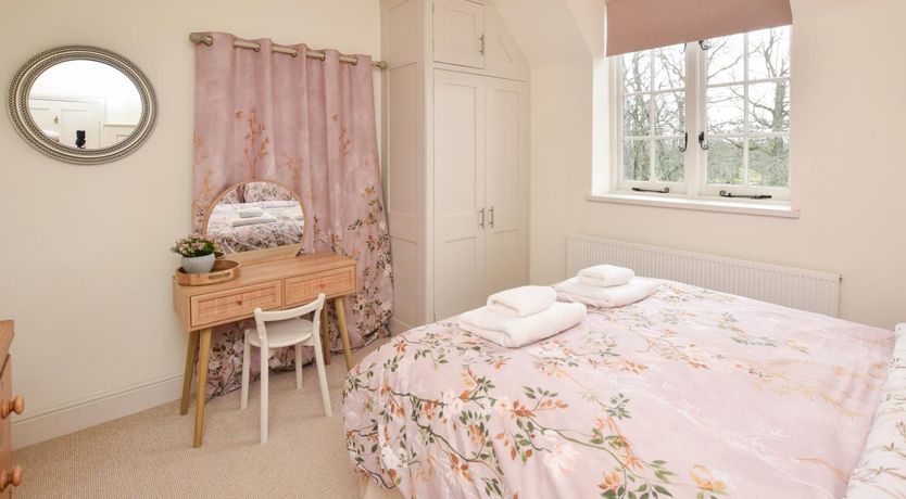Photo of 2 Bed in Biddenden