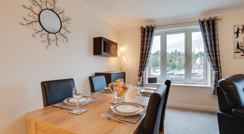 Photo of 2 Bed in Whitby