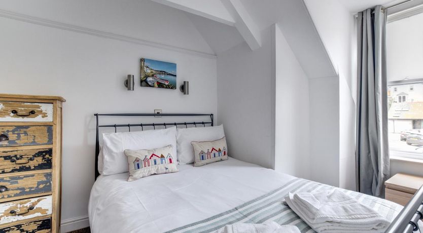 Photo of 3 Bed in St. Ives