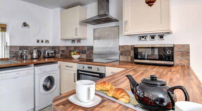 Photo of 3 Bed in St. Ives