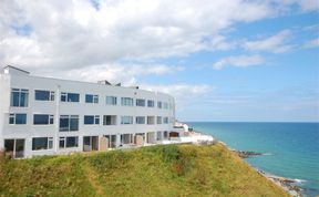 Photo of 5 Bed in Sheringham