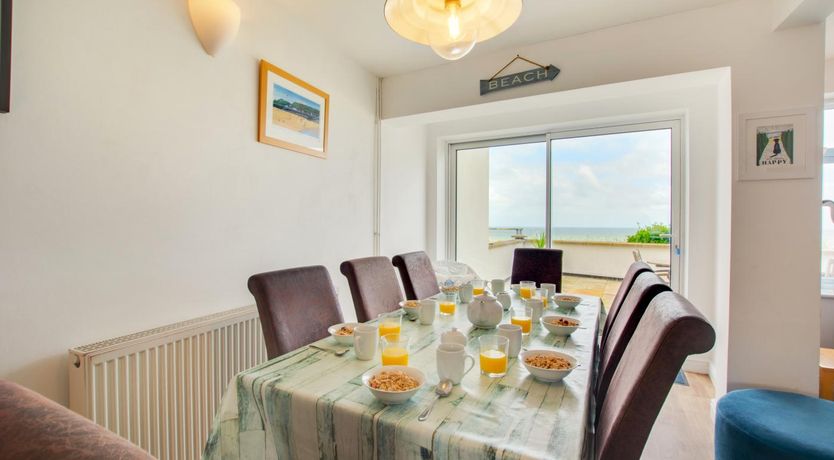 Photo of 5 Bed in Sheringham