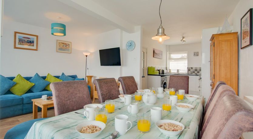 Photo of 5 Bed in Sheringham