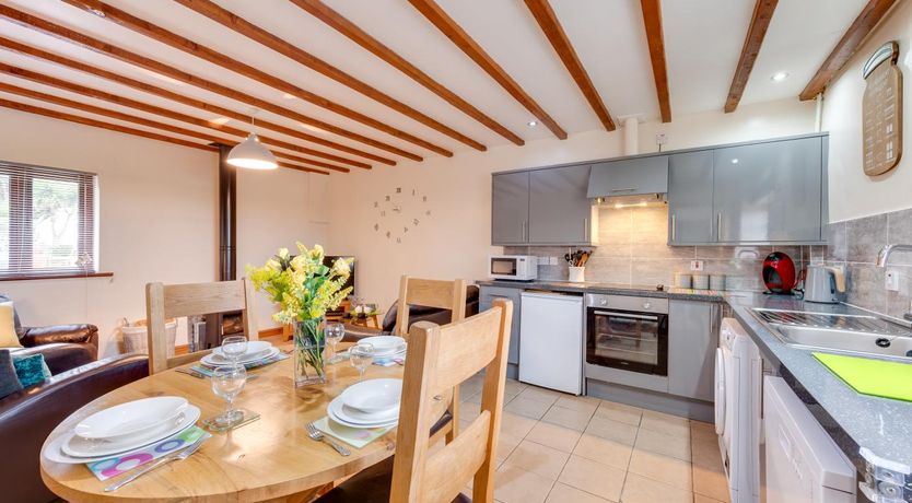 Photo of 2 Bed in Y Felinheli