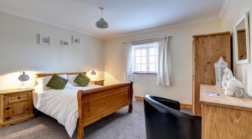 Photo of 2 Bed in Y Felinheli
