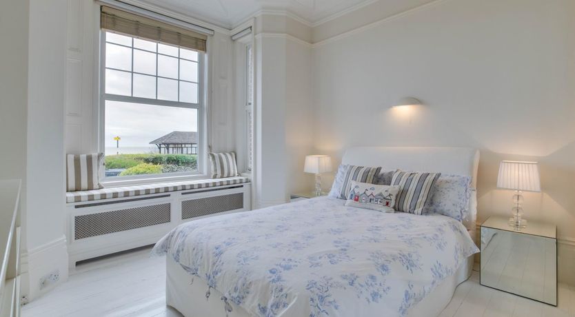 Photo of 2 Bed in Whitstable
