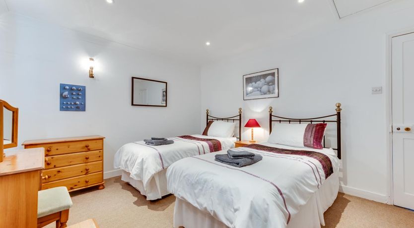 Photo of 2 Bed in Deal