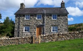 Photo of 3 Bed in Dolgellau