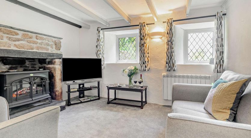 Photo of 2 Bed in Advent