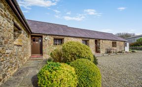 Photo of 1 Bed in Little Haven