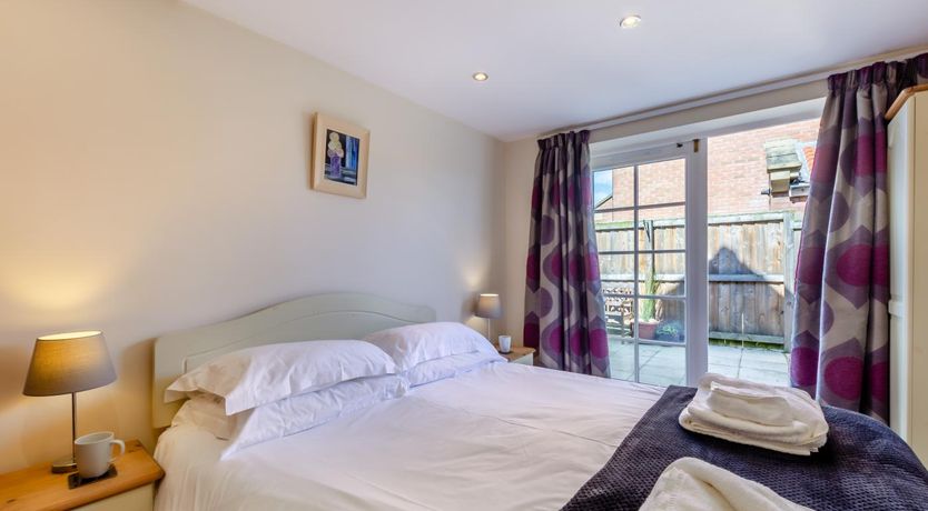 Photo of 4 Bed in Whitby