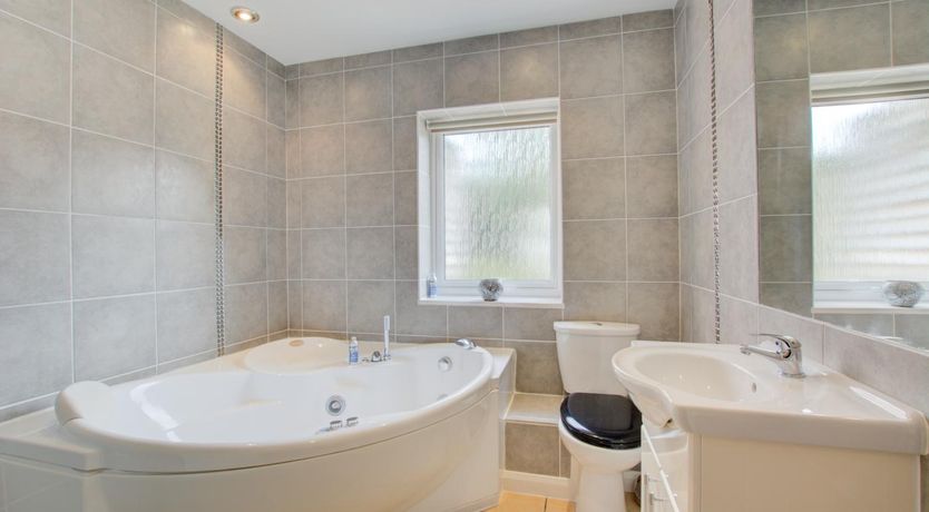 Photo of 1 Bed in Blofield Heath