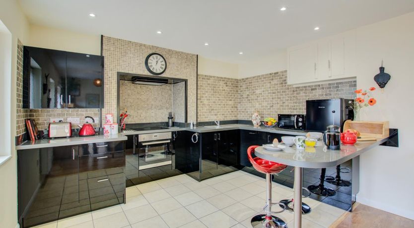 Photo of 1 Bed in Blofield Heath