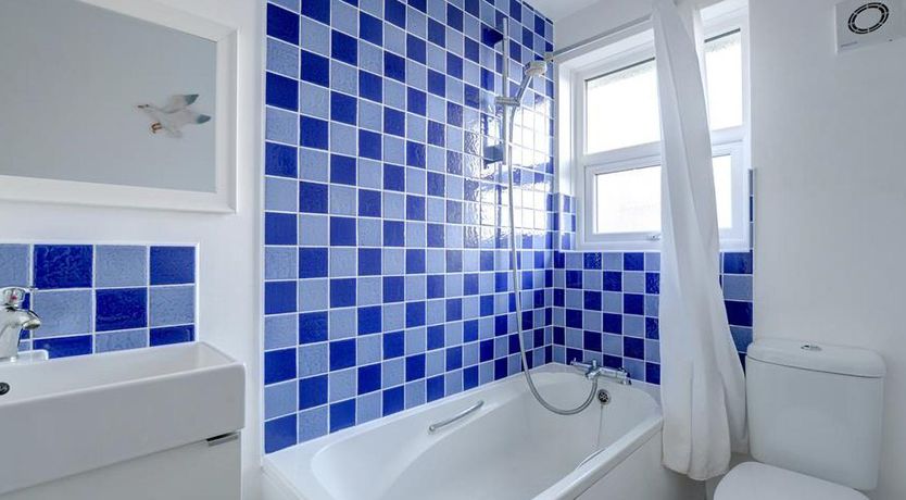 Photo of 2 Bed in Whitby